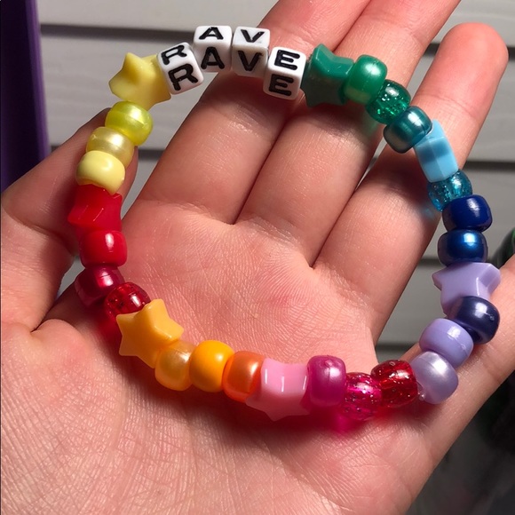 Custom KANDI BUNDLES - Picture 5 of 5